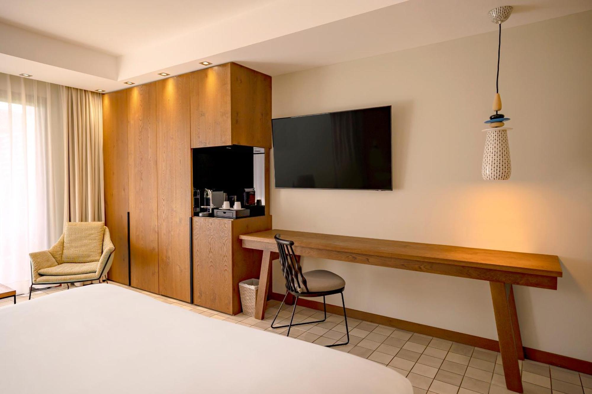 Kube Saint-tropez Hotel 5*